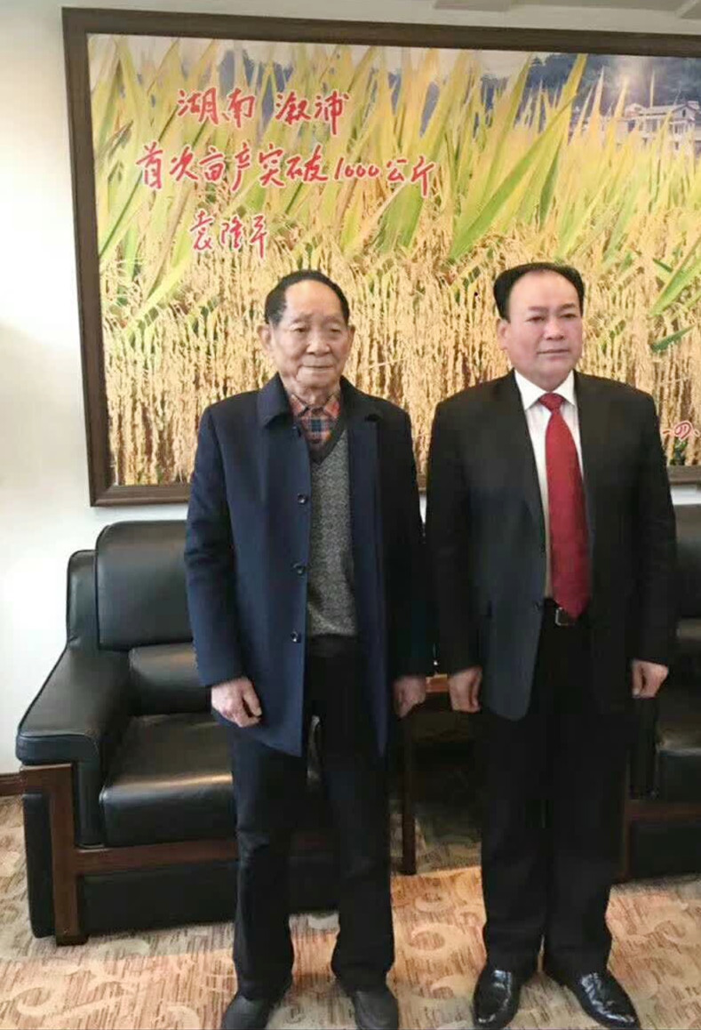 最接近本人,.jpg 最接近本人,.jpg